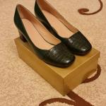 Женские туфли (новые), зеленного цвета, марки Mascha, размер 41